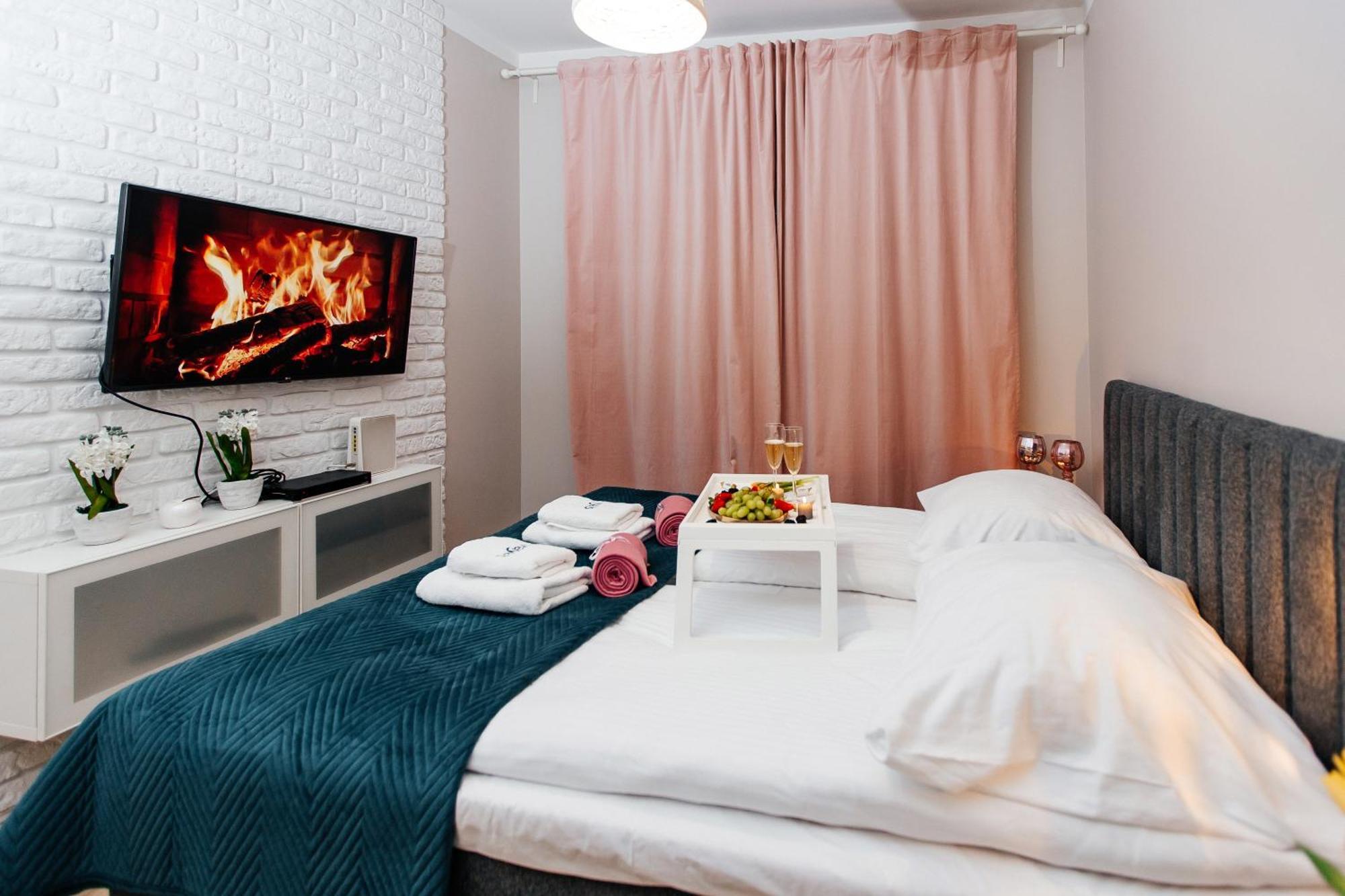 Maya'S Flats & Resorts 59 - Most Milosci Gdaňsk Exteriér fotografie