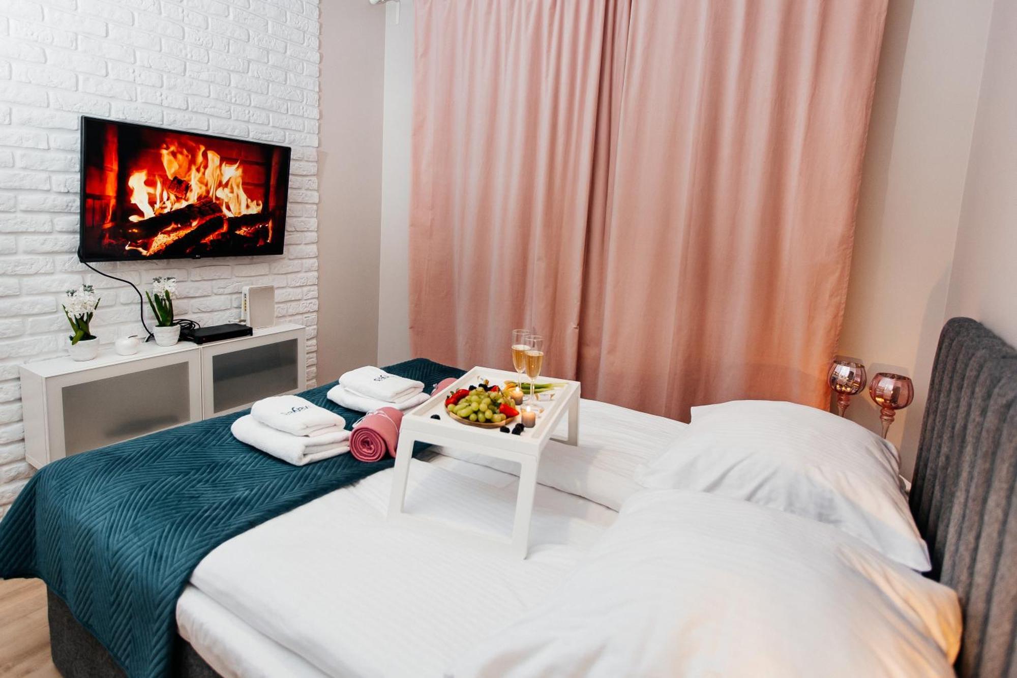 Maya'S Flats & Resorts 59 - Most Milosci Gdaňsk Exteriér fotografie